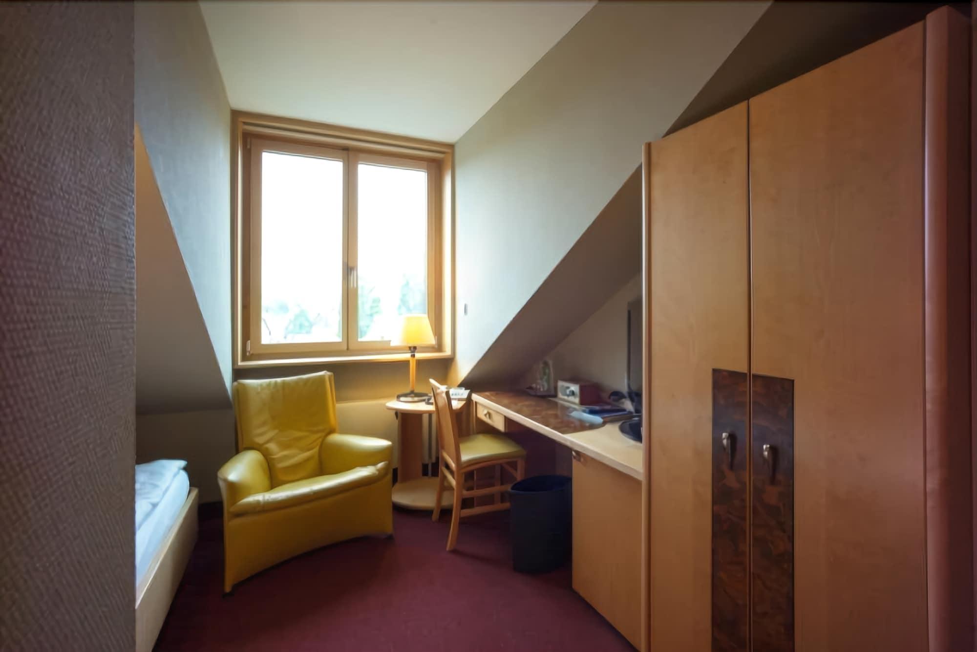 Hotel Gude Kassel Exterior photo
